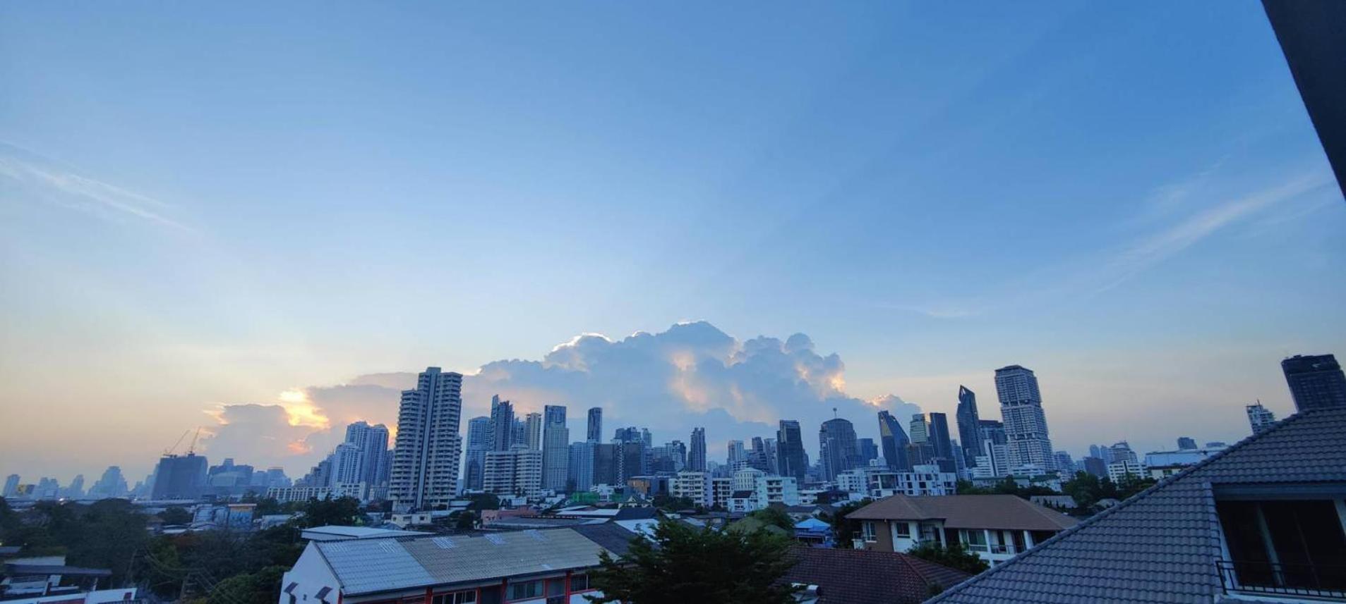 Skyline View - Bts Thong Lo Căn hộ Bangkok